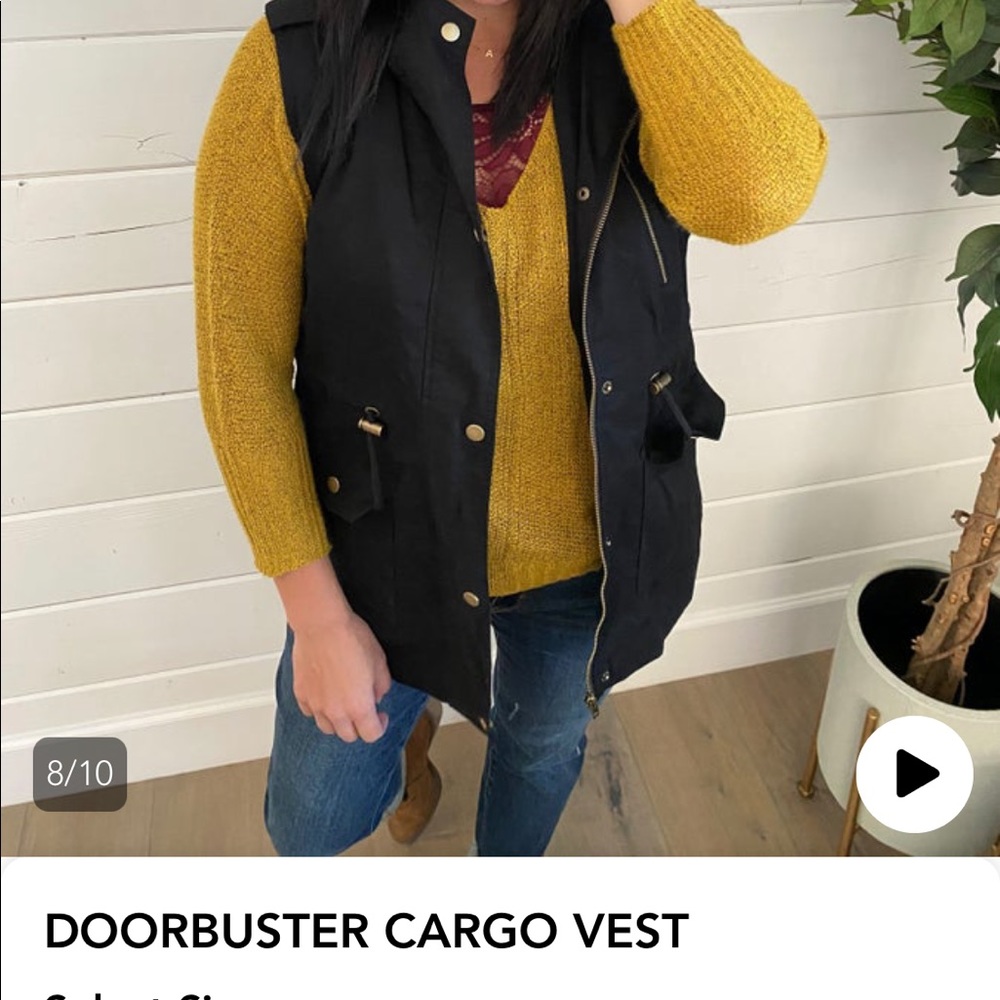 Zenana cargo vest! Super cute!